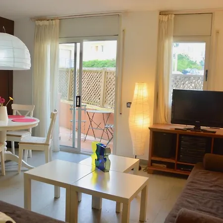 Pascal Spacious With Terrace Apartman